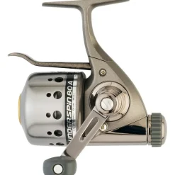 Moulinets - DAIWA Moulinet capoté et toc carnassier underspin 80 a
