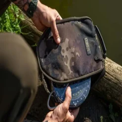 Bagagerie/Rangement - KORDA Pochette Compac Scales Pouch Dark Kamo